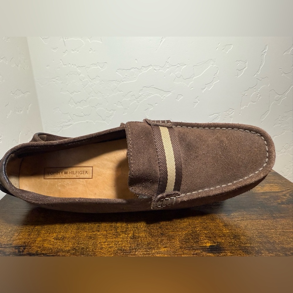Tommy Hilfiger Suede Men's Loafers. Men's Size 9.5 - Picture 6 of 7